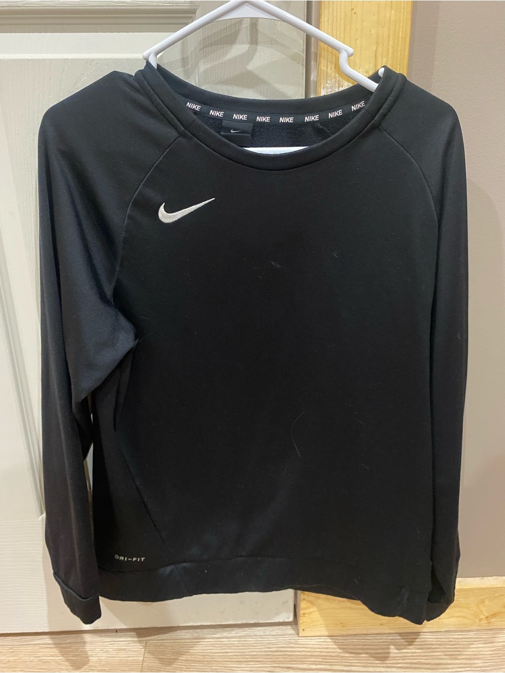 Nike Black Women’s Crewneck Pullover with White Swoosh